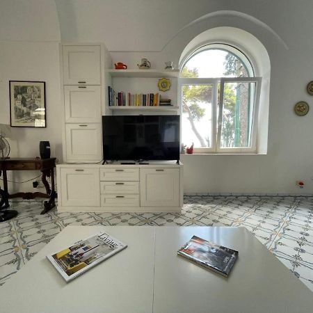 Terrazza Mare Marina Piccola Apartment กาปรี ภายนอก รูปภาพ
